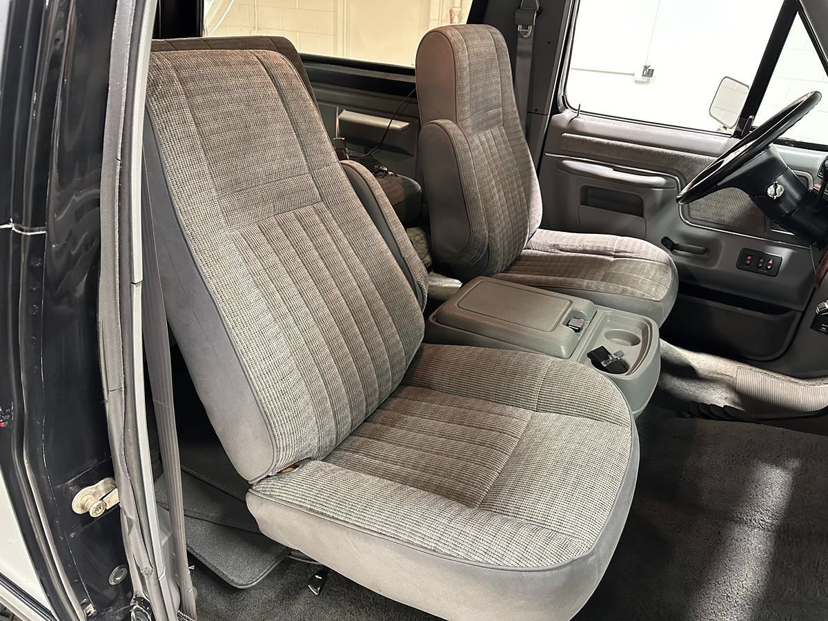 Used 1988 Ford Bronco AWD/4WD image 14