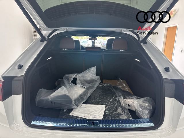 New 2026 Audi Q8 Premium Plus image 15