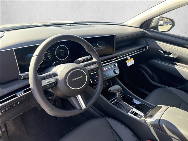 Used 2025 Hyundai Tucson SEL image 3