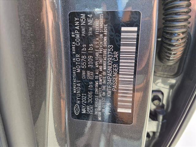Used 2022 Genesis G90 3.3T Premium RWD image 21