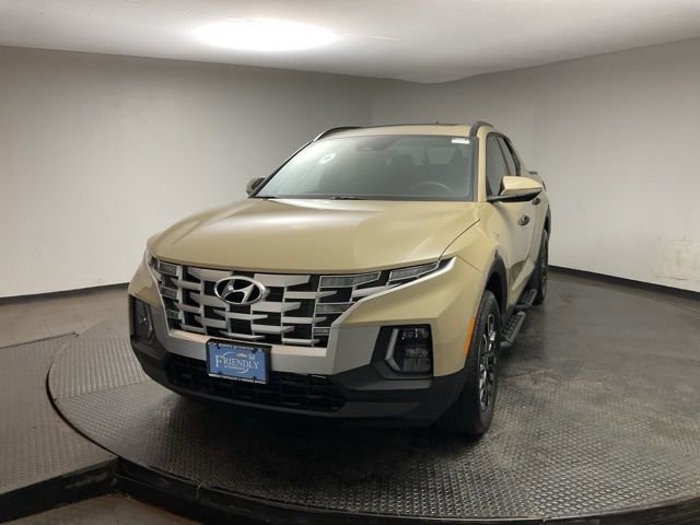 Used 2024 Hyundai Santa Cruz SEL w/ Activity Package image 3