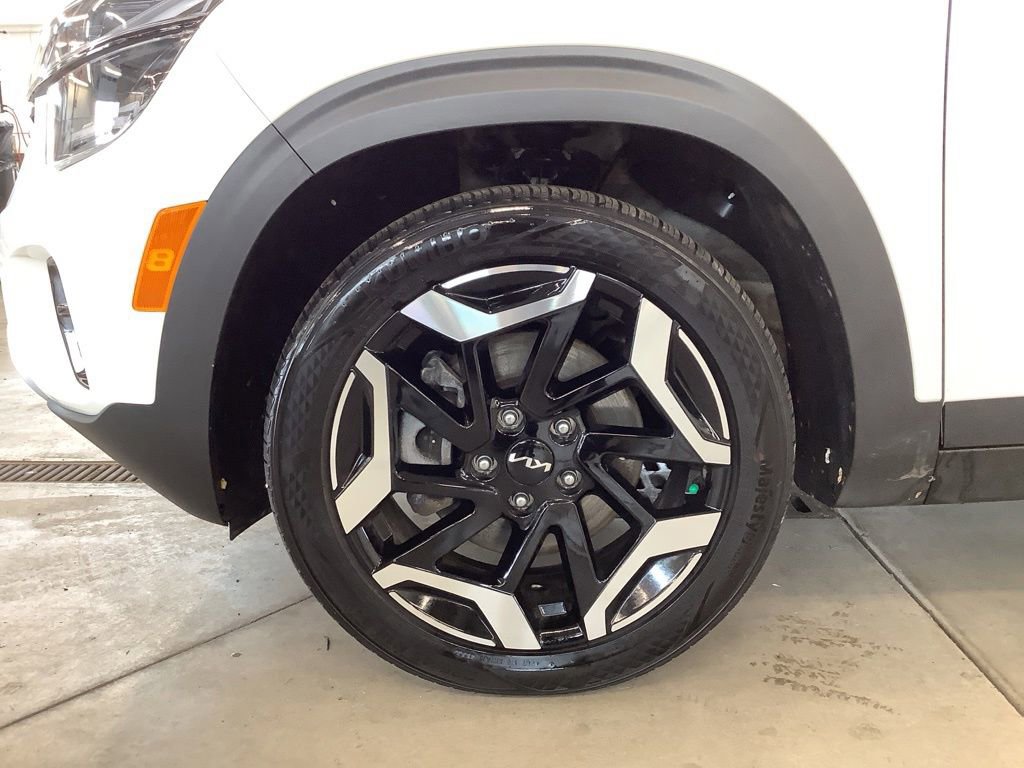 Certified 2024 Kia Seltos SX AWD/4WD image 6