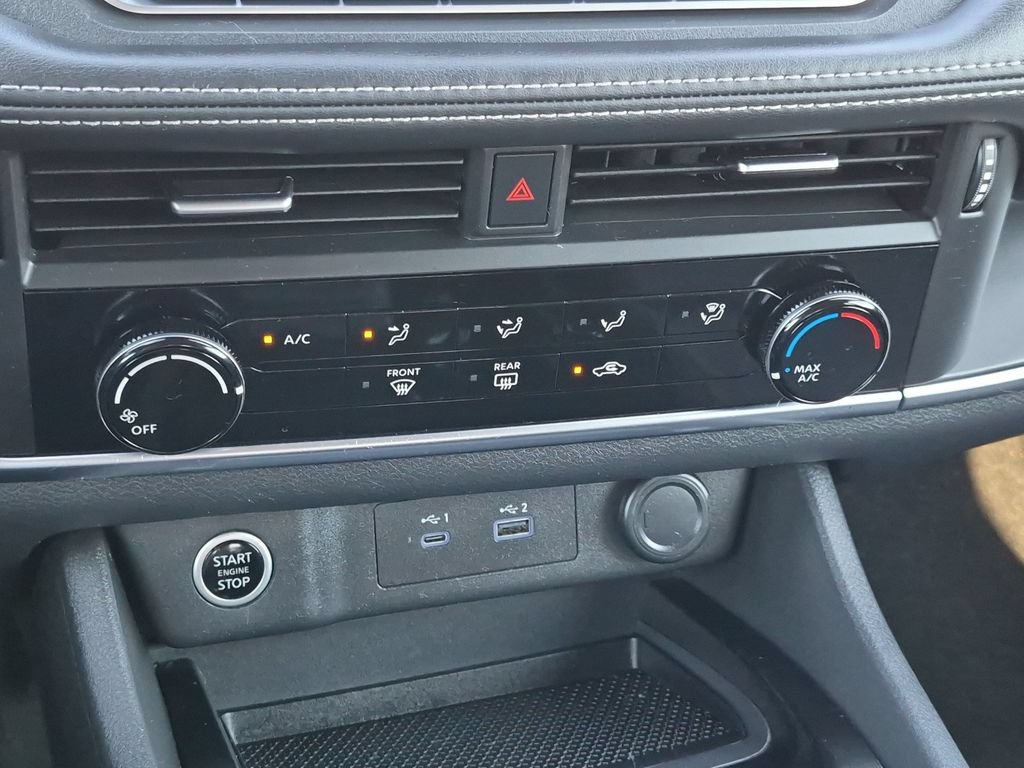 Used 2022 Nissan Rogue S FWD image 20