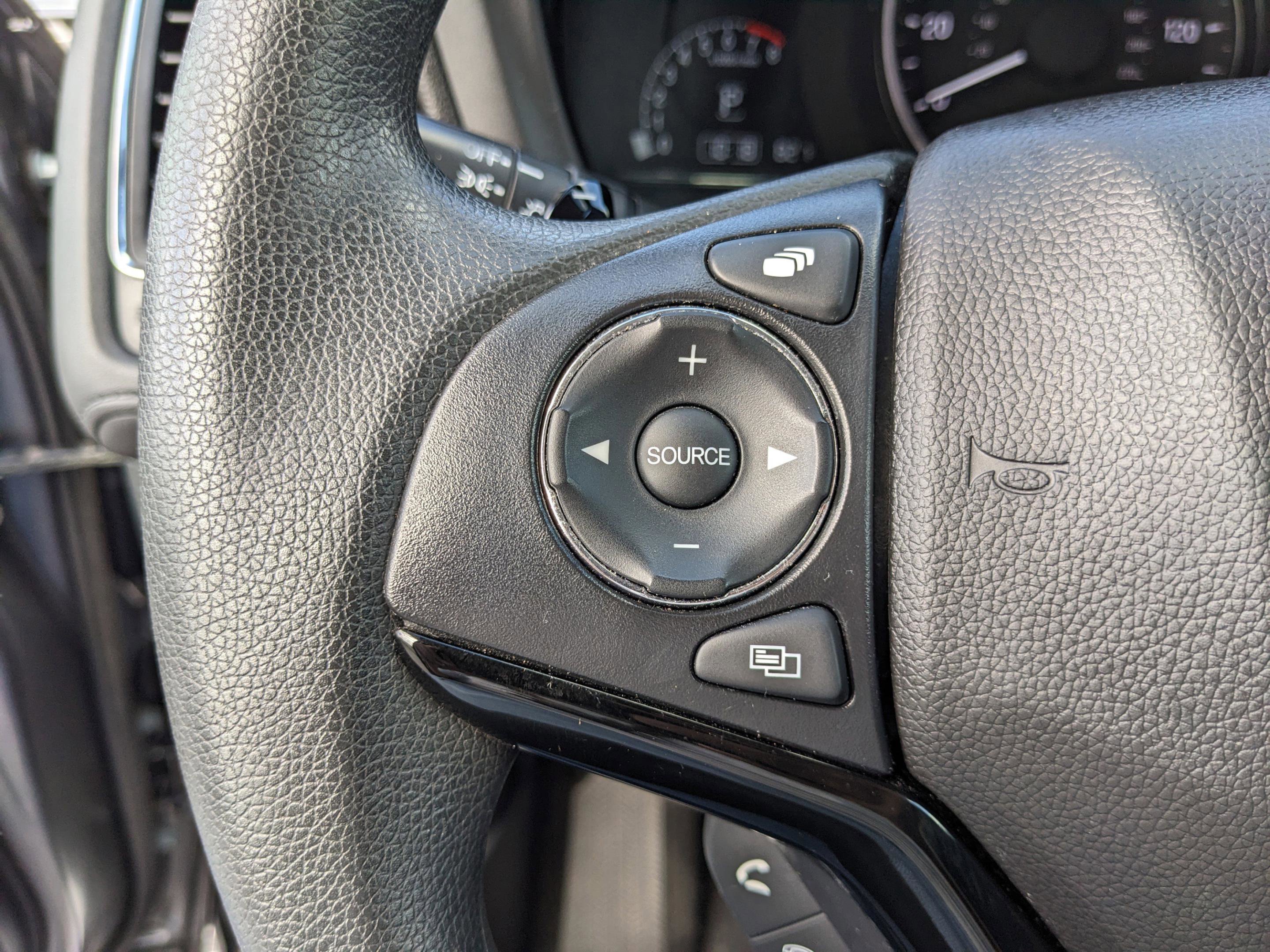 Used 2021 Honda HR-V EX image 37