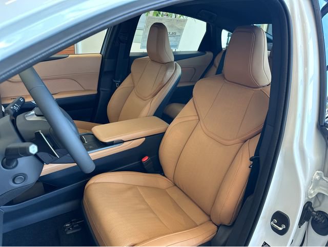 New 2026 Lexus ES 350e FWD image 16