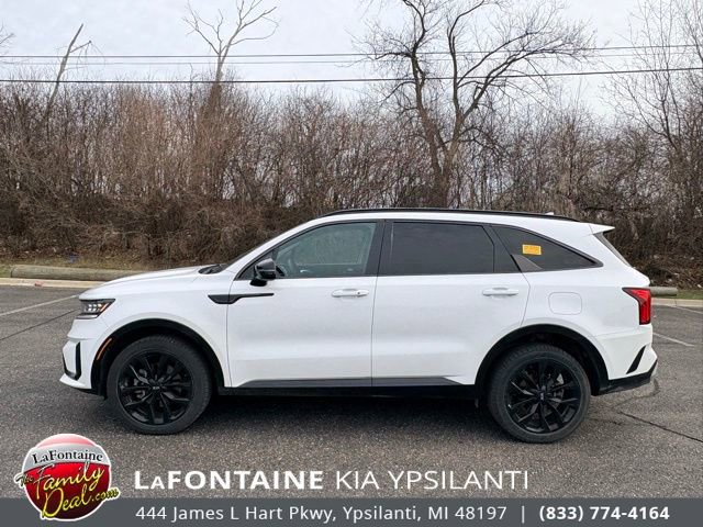 Used 2021 Kia Sorento SX image 2