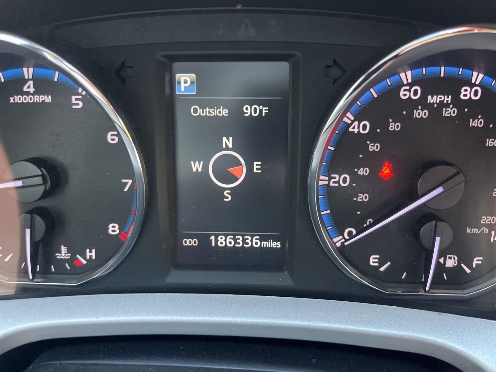 Used 2016 Toyota RAV4 XLE image 19