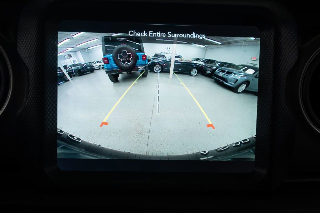 Used 2023 Jeep Wrangler Unlimited w/ 8.4" Radio Group AWD/4WD image 18
