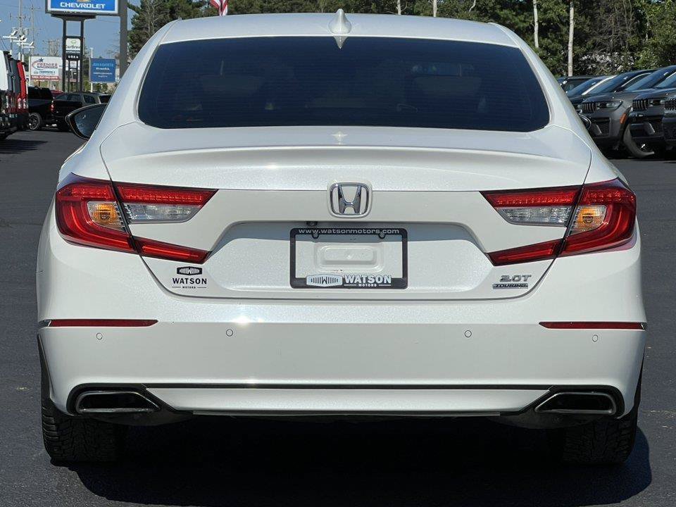Used 2018 Honda Accord Touring image 9