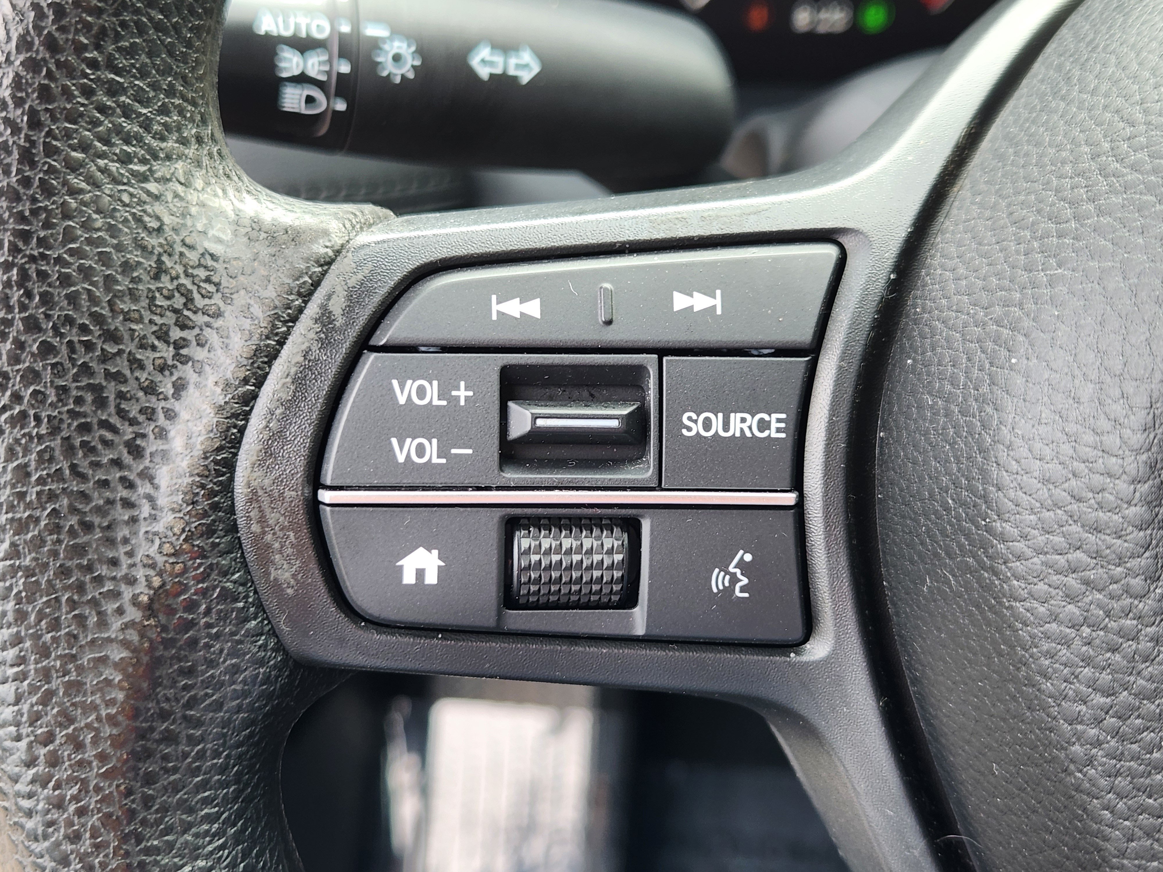 Certified 2024 Honda HR-V LX image 22