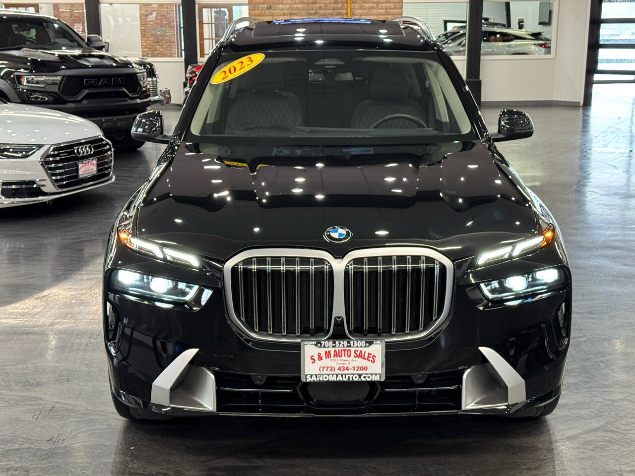 Used 2023 BMW X7 xDrive40i w/ Premium Package image 9