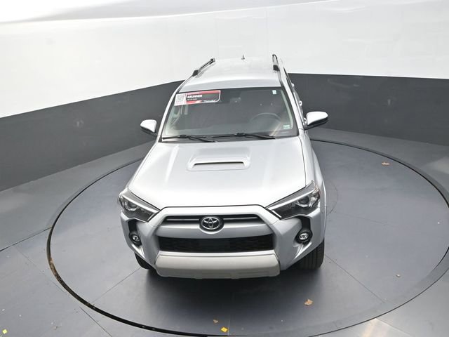 Used 2024 Toyota 4Runner TRD Off-Road image 12