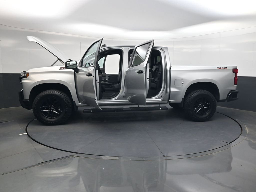 Used 2019 Chevrolet Silverado 1500 LT Trail Boss AWD/4WD image 31