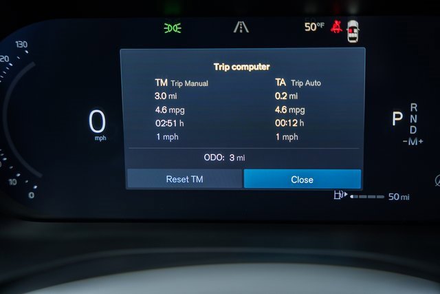 New 2026 Volvo XC60 B5 Plus w/ Protection Package Premier image 39