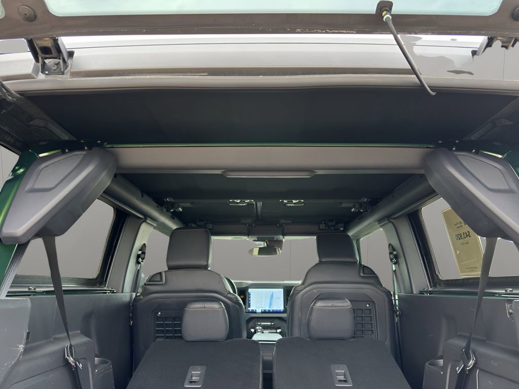 Used 2023 Ford Bronco Badlands image 35