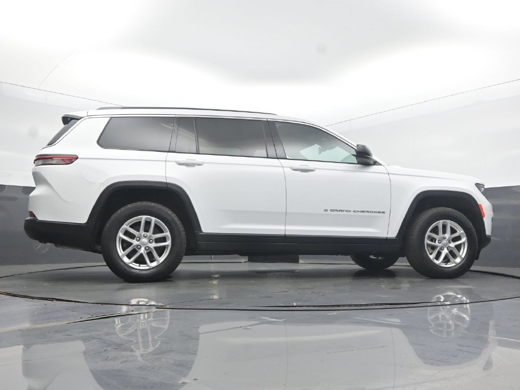 Used 2025 Jeep Grand Cherokee L Laredo w/ Luxury Tech Group I AWD/4WD image 56