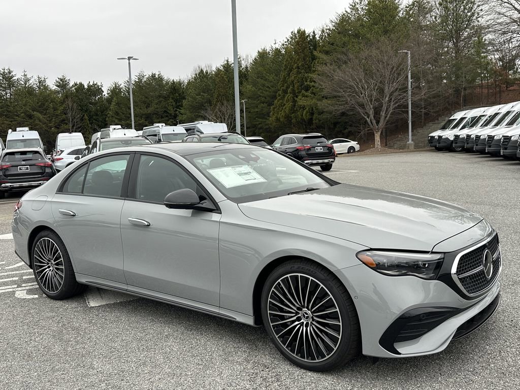 New 2026 Mercedes-Benz E 450 4MATIC Sedan image 2