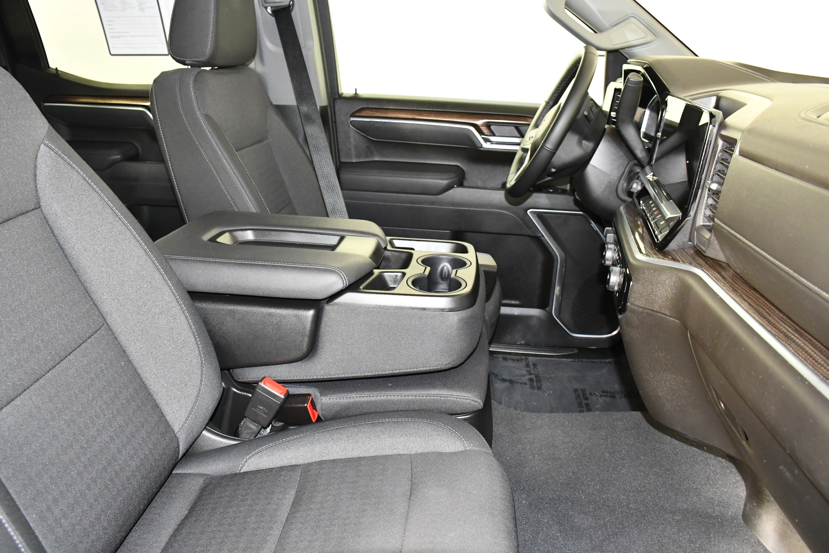 Used 2026 Chevrolet Silverado 1500 RST image 41