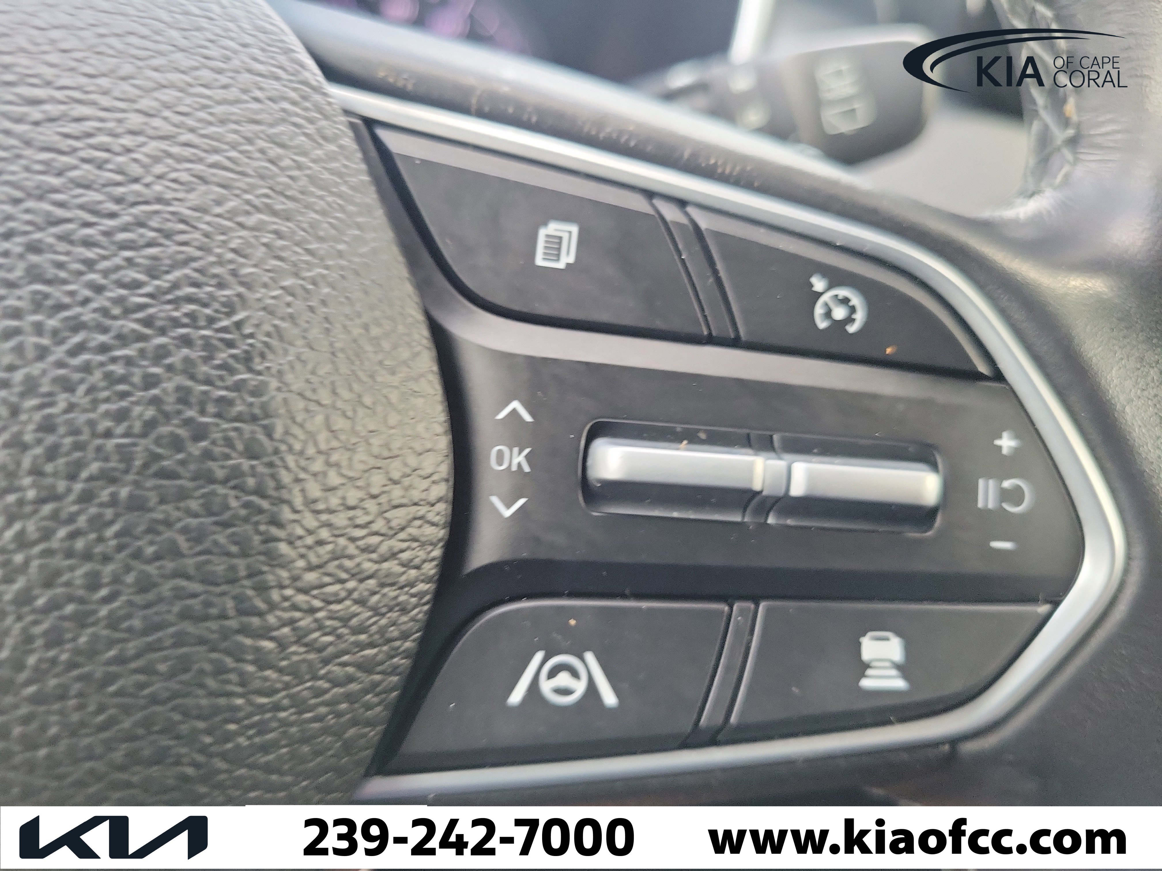 Used 2023 Hyundai Santa Fe SEL FWD image 27