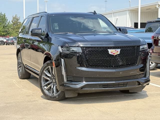 Used 2023 Cadillac Escalade ESV Sport Platinum w/ LPO, Floor Liner Package AWD/4WD image 2