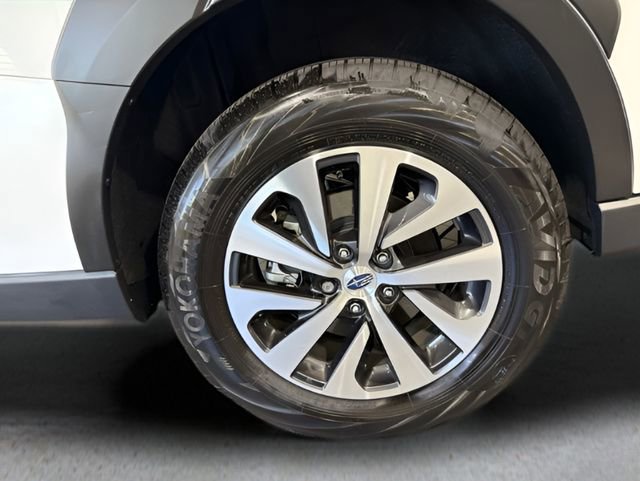 Used 2025 Subaru Outback Premium w/ Tech Package 1 AWD/4WD image 26