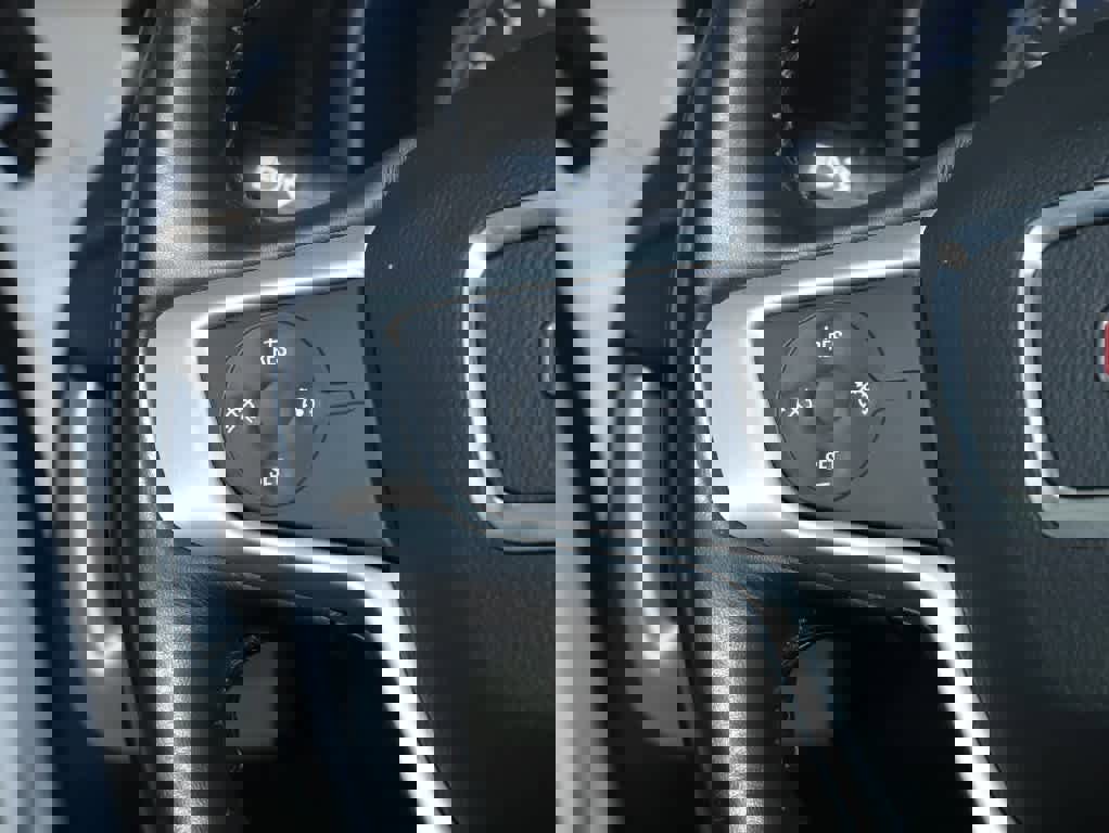 Used 2018 GMC Terrain SLE w/ Driver Convenience Package image 22