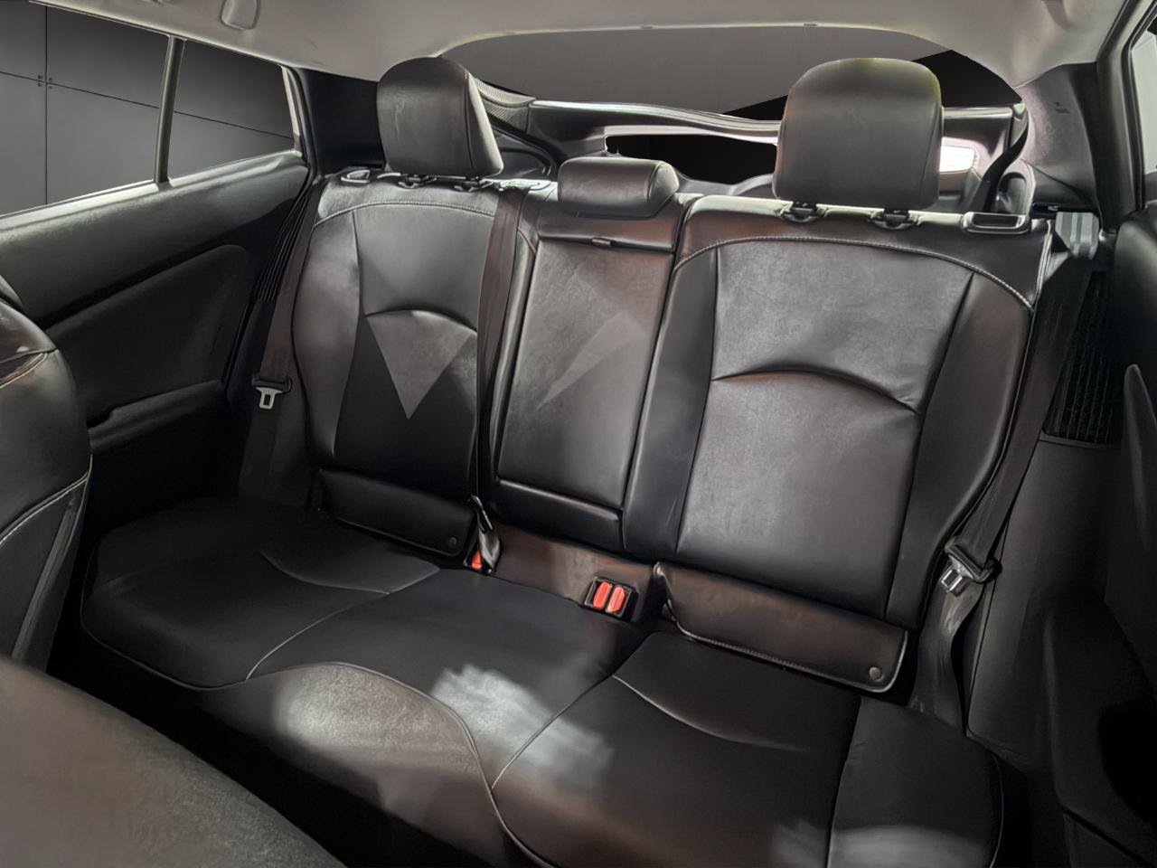 Used 2022 Toyota Prius Prime XLE FWD image 11
