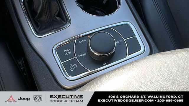 Used 2021 Jeep Grand Cherokee Limited image 19