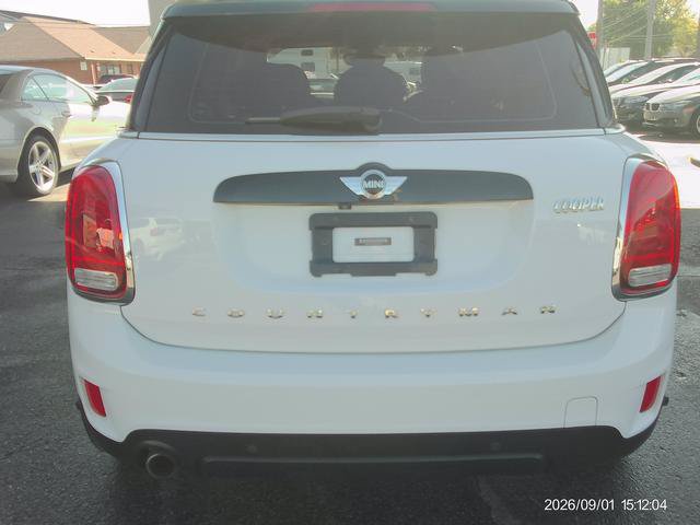 Used 2017 MINI Cooper Countryman FWD image 4