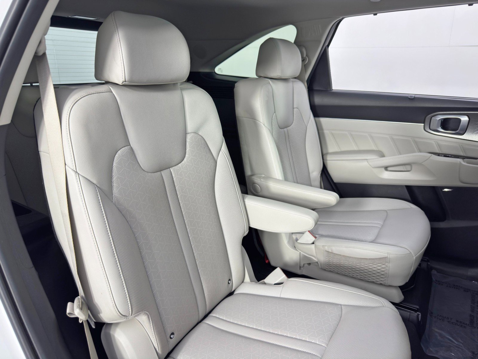 Used 2023 Kia Sorento SX Prestige image 42