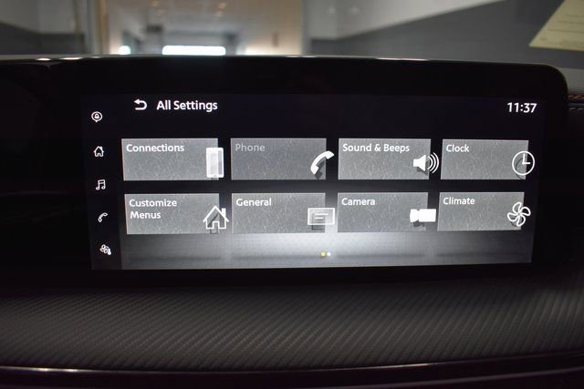 Certified 2025 Nissan Kicks SR image 21