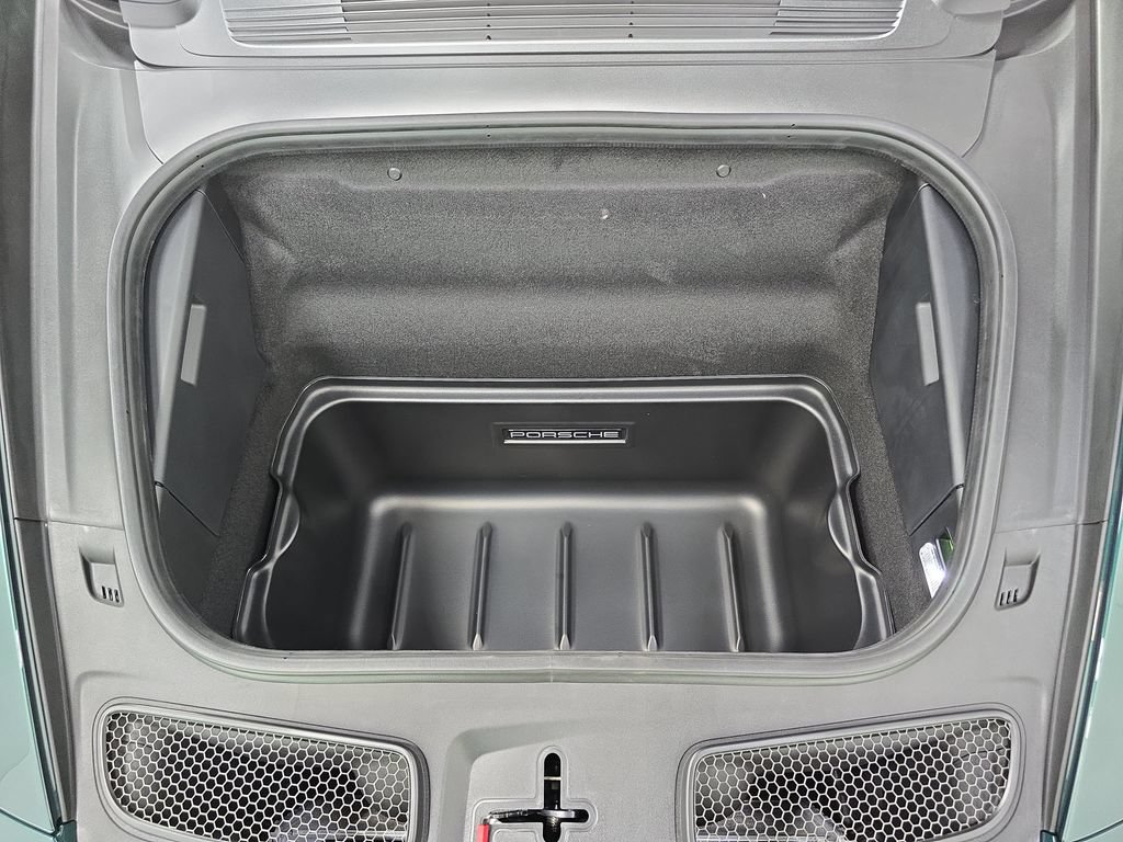 New 2026 Porsche 911 GT3 RWD image 25