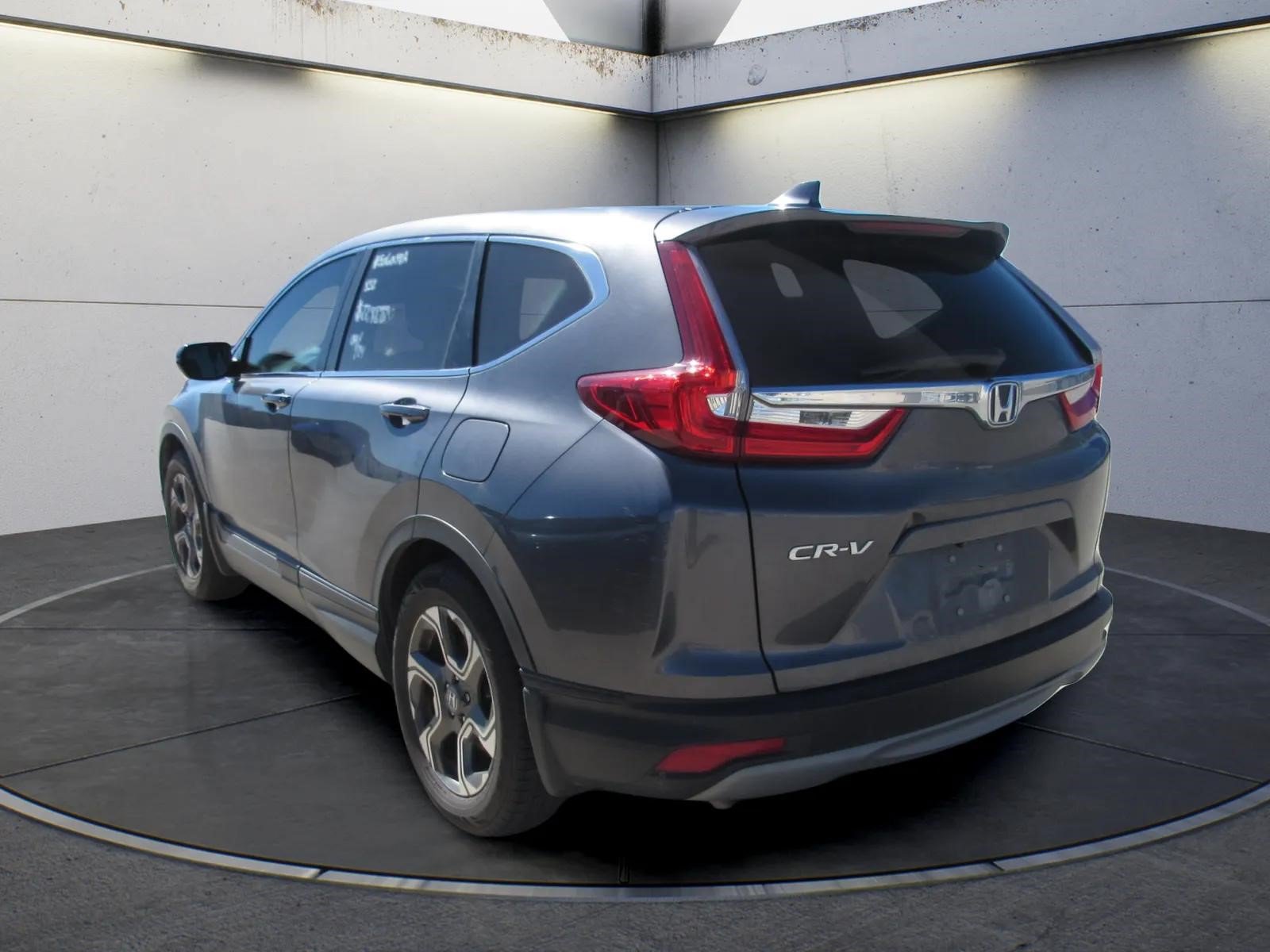 Used 2019 Honda CR-V EX image 4