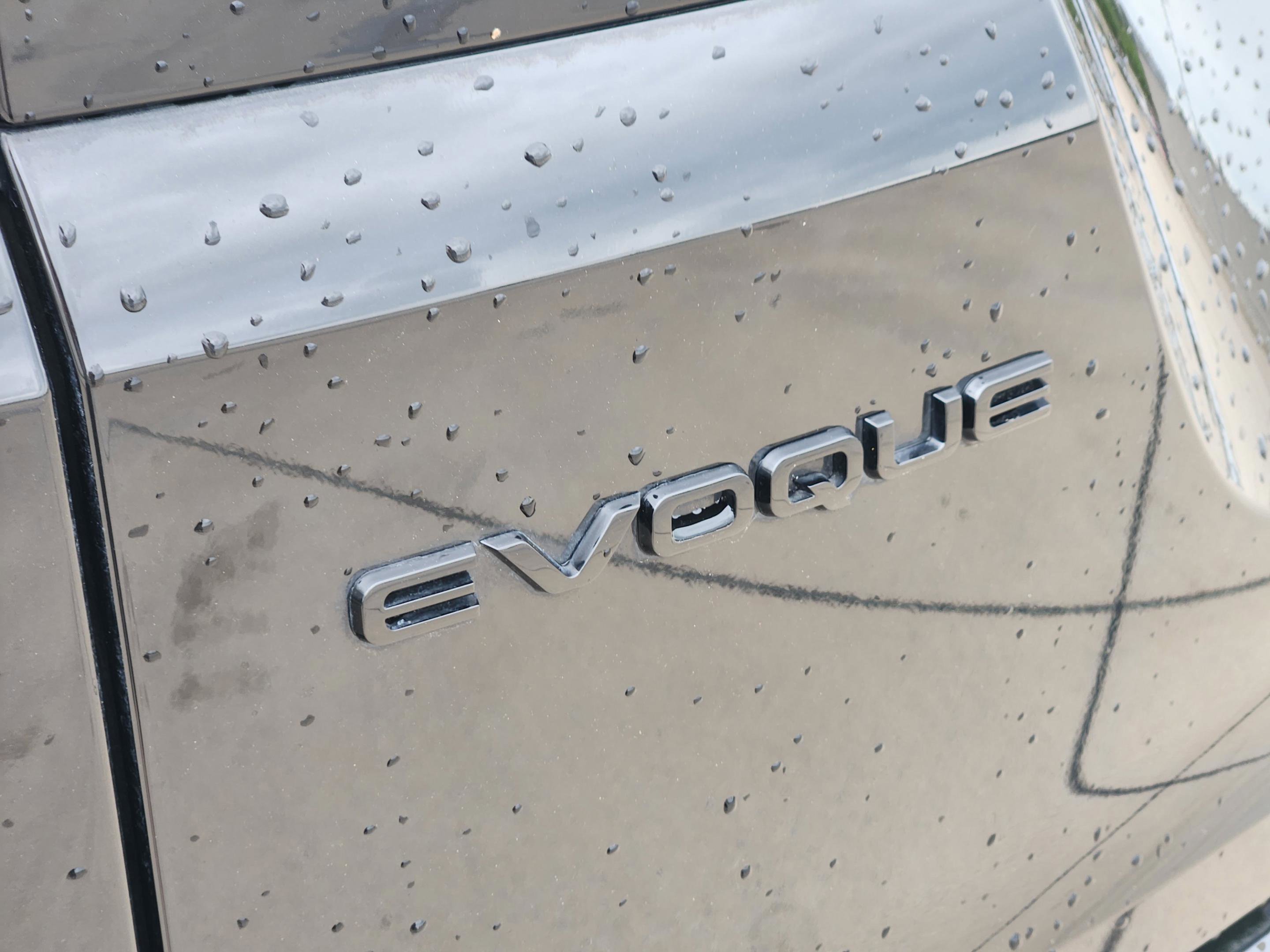 Certified 2024 Land Rover Range Rover Evoque Dynamic SE image 33