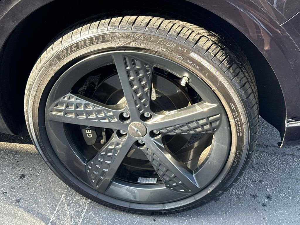 Used 2025 Genesis GV70 3.5T Sport w/ Sport Advanced Package image 32