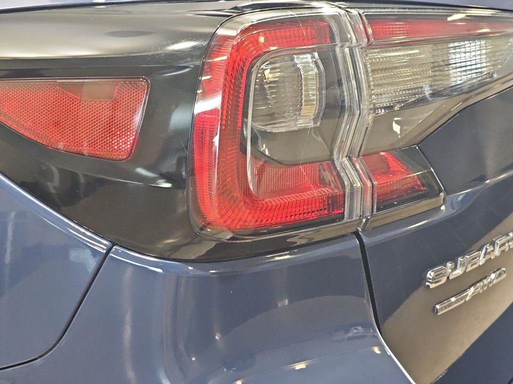 Used 2024 Subaru Outback Premium AWD/4WD image 35