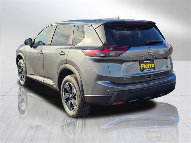 Used 2024 Nissan Rogue SV image 4