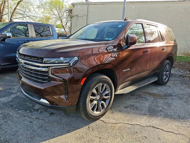 Certified 2023 Chevrolet Tahoe LT w/ Luxury Package AWD/4WD image 3