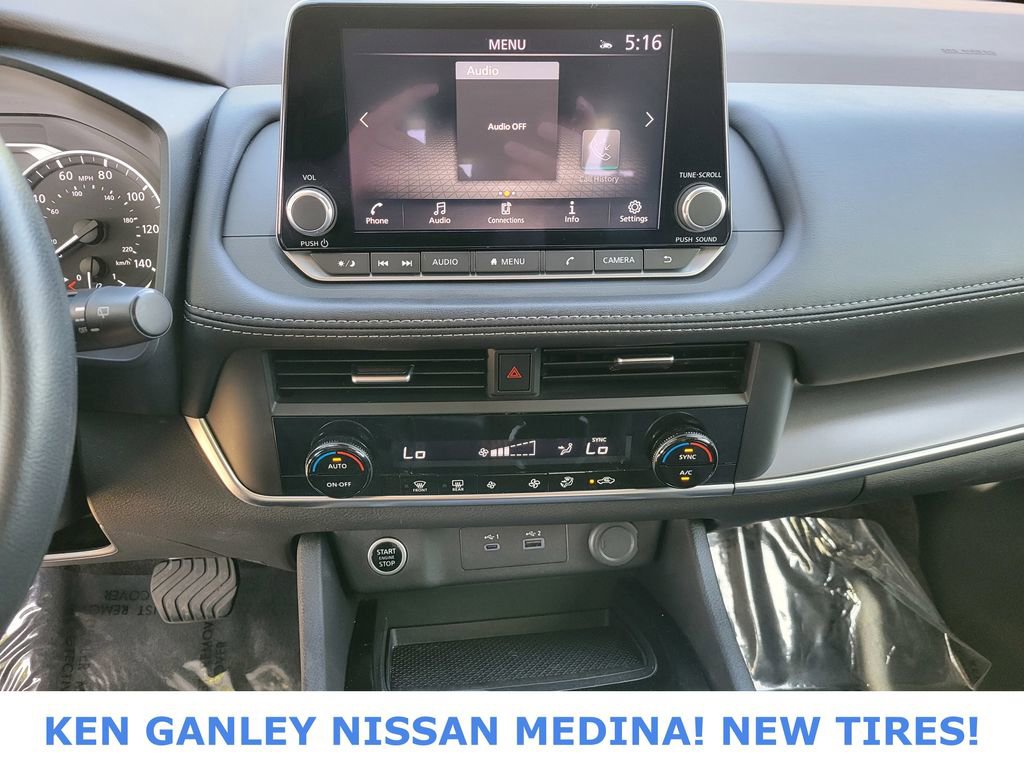 Used 2023 Nissan Rogue SV AWD/4WD image 26