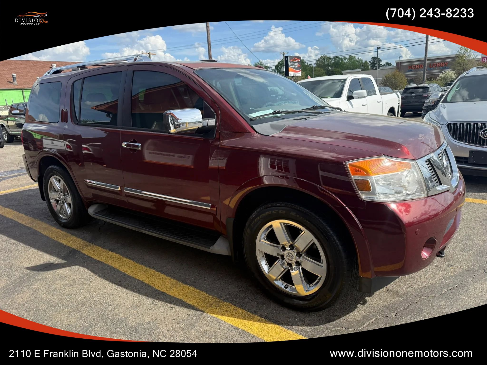 Used 2011 Nissan Armada Platinum w/ 2nd Row Captain Seat Pkg RWD image 3