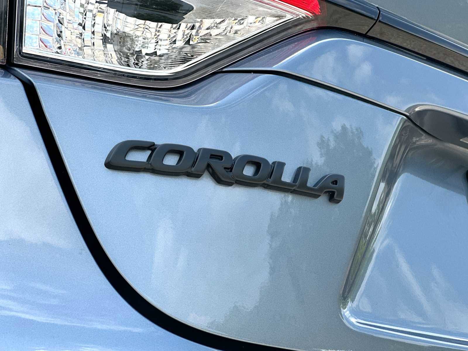 Used 2024 Toyota Corolla SE FWD image 15