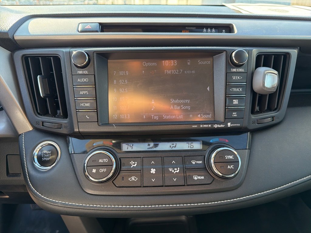 Used 2018 Toyota RAV4 Limited image 24