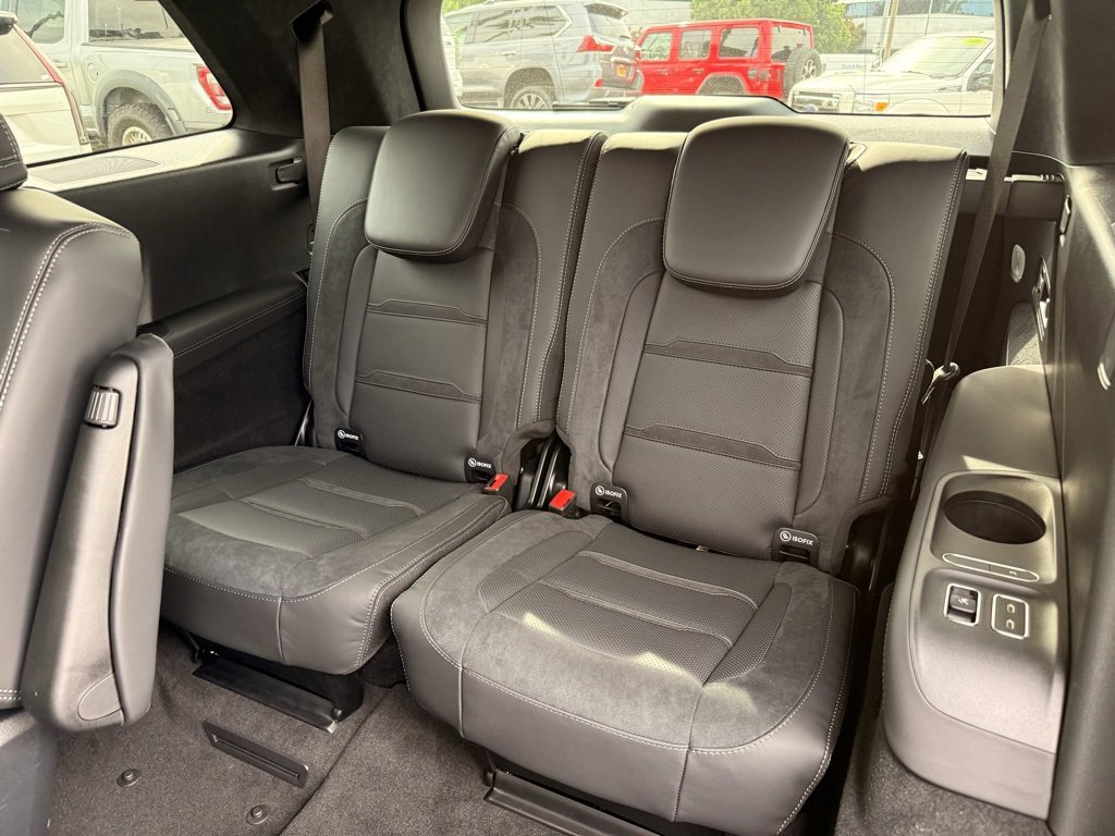 New 2026 Mercedes-Benz GLS 63 AMG 4MATIC image 16