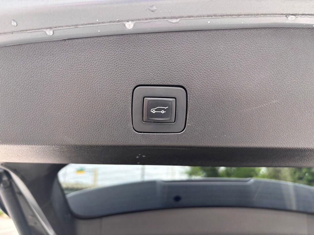 Used 2021 Buick Encore GX Essence w/ Advanced Technology Package image 13