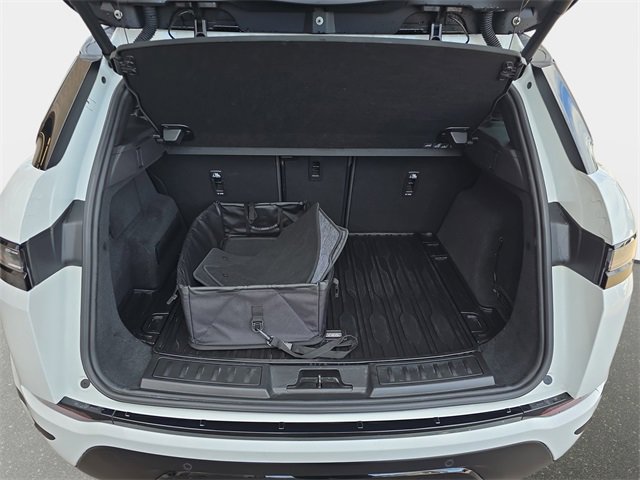 Used 2024 Land Rover Range Rover Evoque S image 22