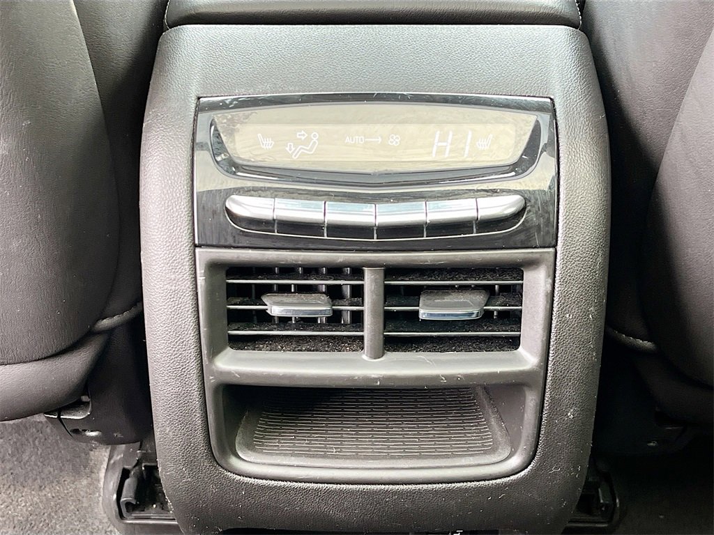 Used 2019 Cadillac XT5 Luxury image 26