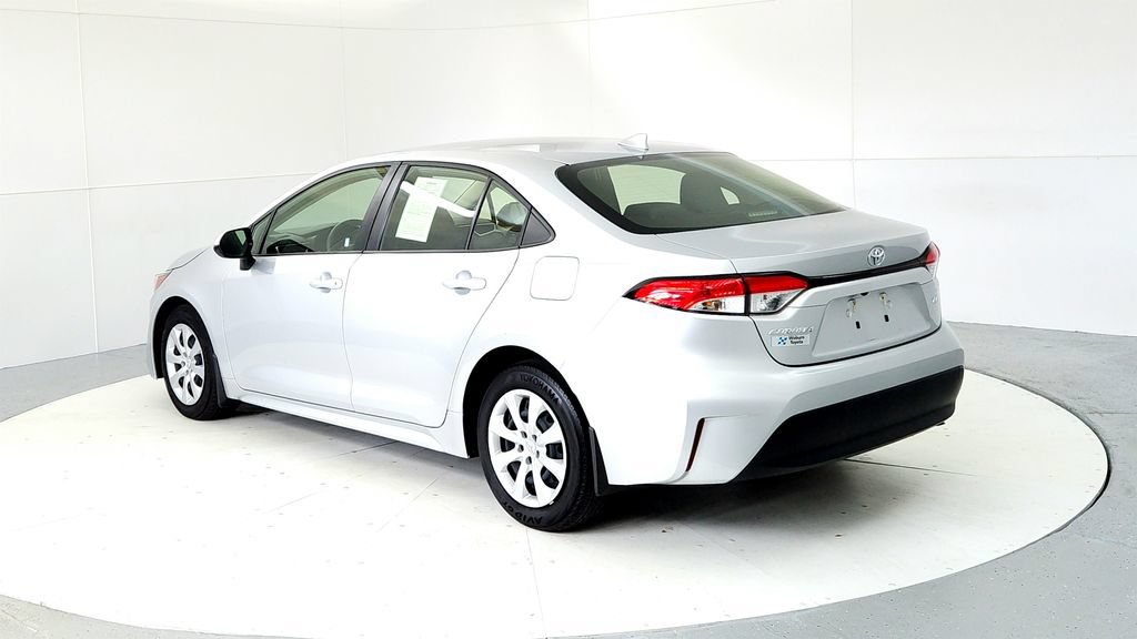 Certified 2023 Toyota Corolla LE FWD image 4