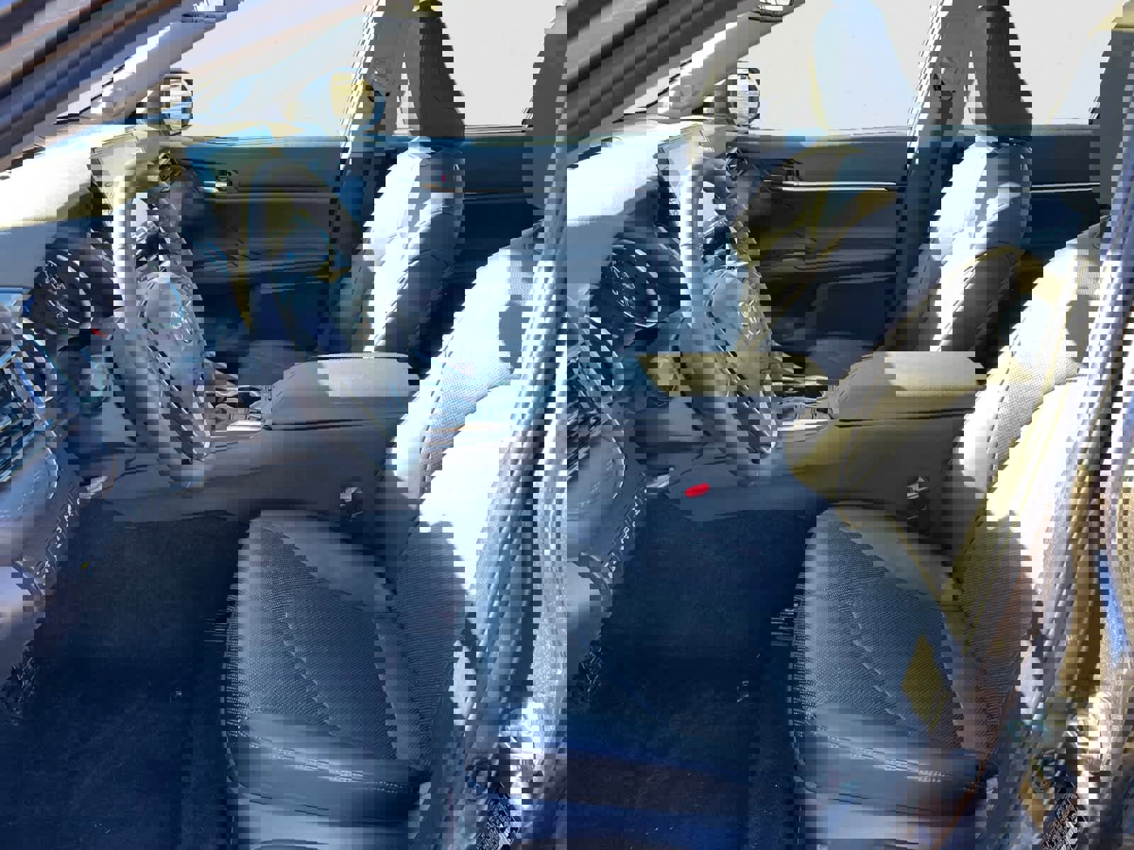 Used 2021 Toyota Camry XLE w/ Navigation Package image 16