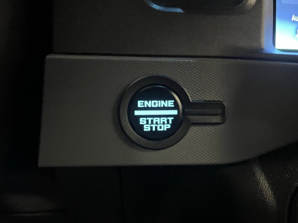 Used 2024 Ford Bronco Big Bend image 38