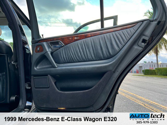 Used 1999 Mercedes-Benz E 320 Wagon image 18